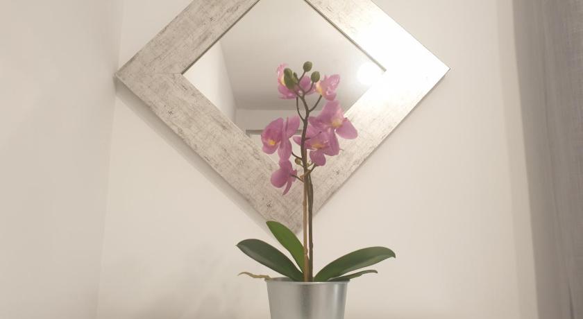 Doña Lola House. Triana - image 7