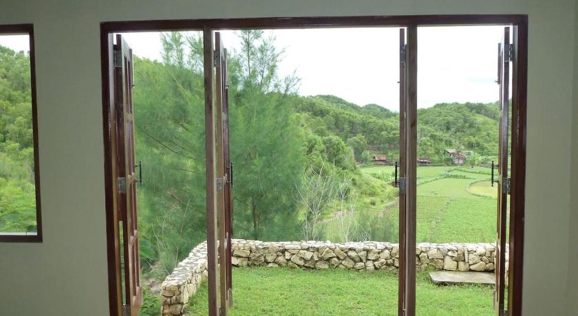 Fam Sugiono Cottage photo