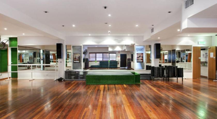 Funky, Central Studio photo