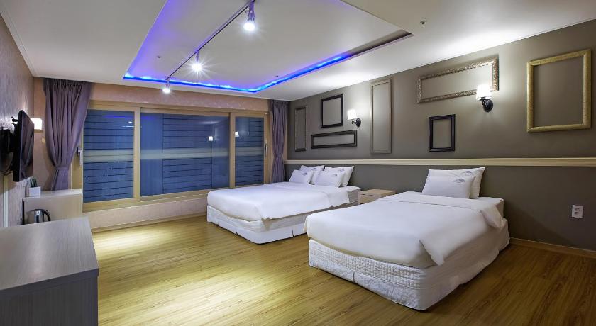 巨済 Dome Hotel Geoje 3つ星 ホテル 外観