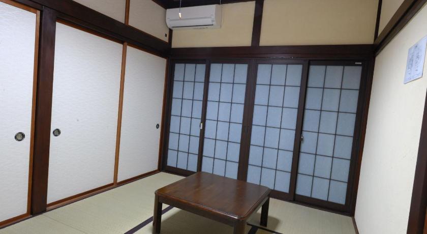 Economy Triple Room, Guesthouse Iwase in Toyama
