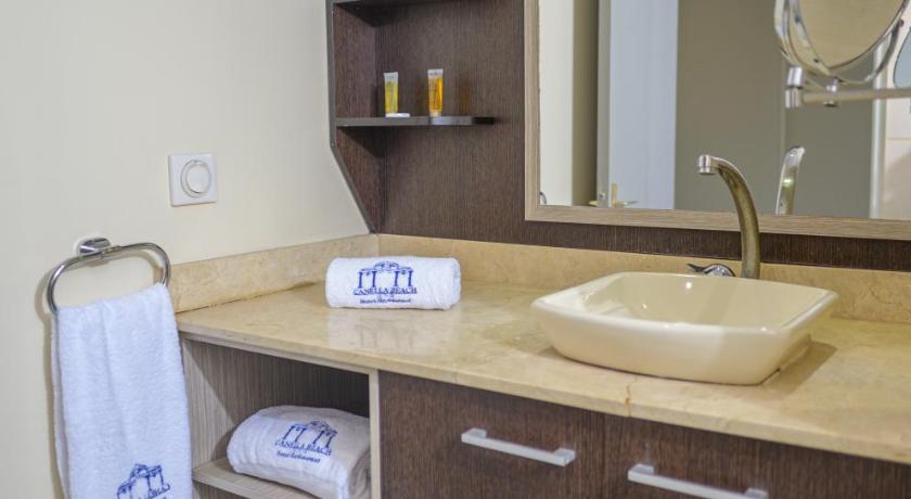 Image de Suite Junior (3 Adultes Maximum) (Junior Suite (3 Adults max.)) 2
