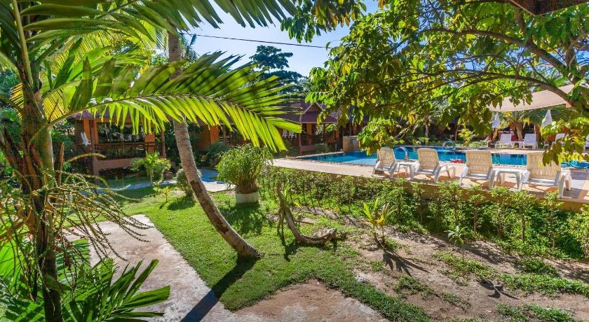 Lanta Pearl Beach Resort - image 6