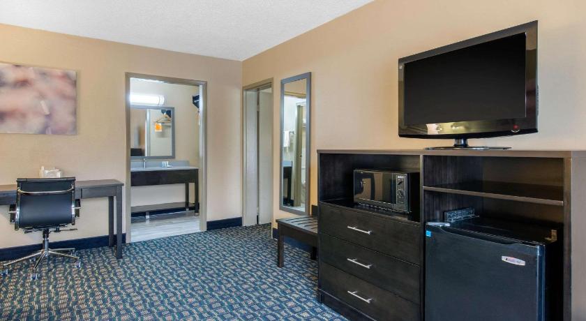 Quality Inn & Suites Brooksville I-75/Dade City