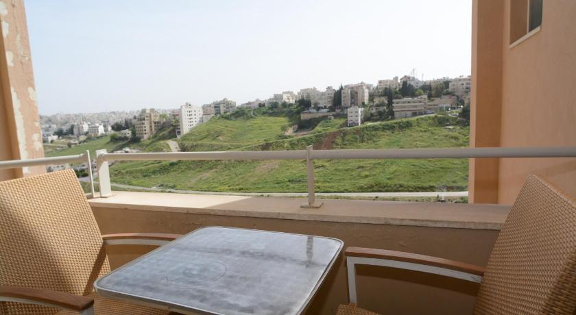 Burda 41 Hotel - image 8