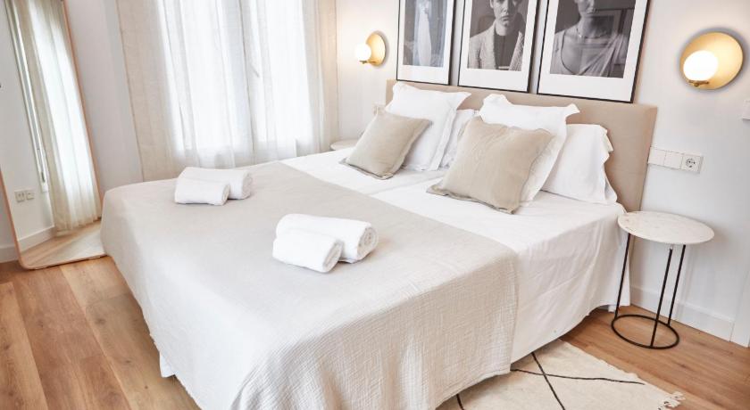 龙达 Apartamentos La Bola Suite 4星级 民宿 外观