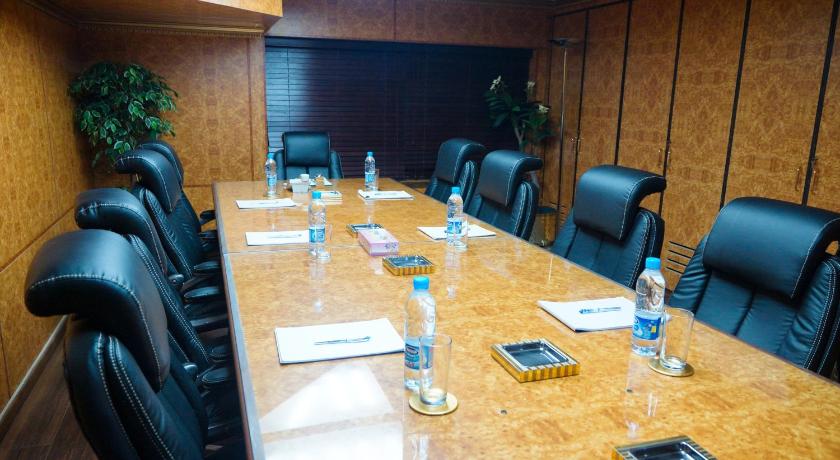 Mansour Plaza Serviced Apartments - image 10