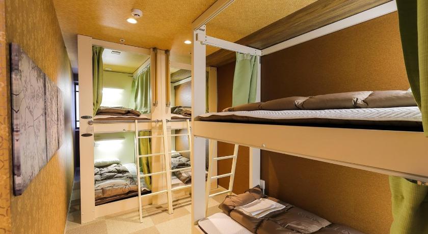 Image of Family Room 6 0