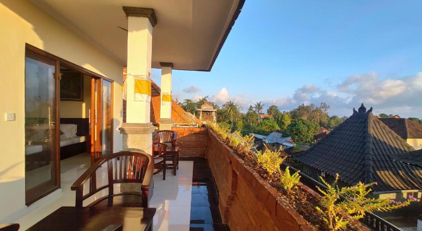 Kubu Taman Home Stay photo