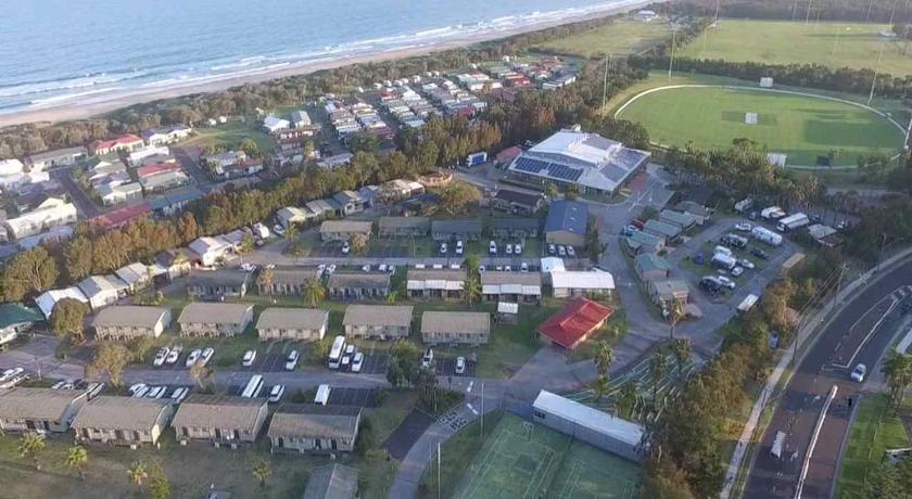 Wollongong Surf Leisure Resort