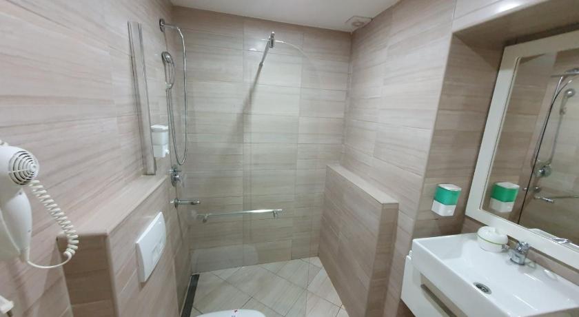 Nis City Center Guest House photo