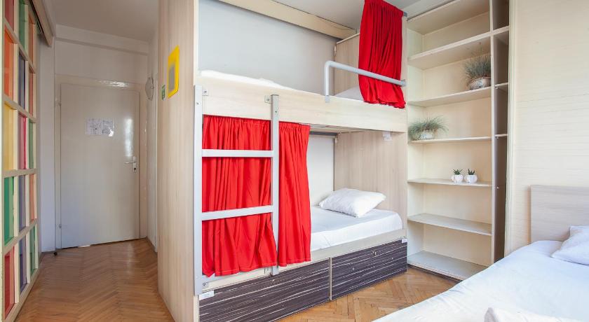 Urban Hostel & Apartments photo
