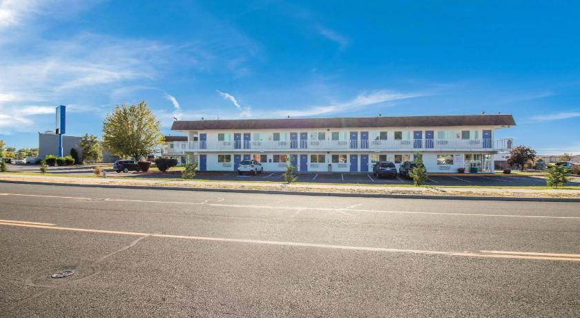 Motel 6-Moses Lake, WA