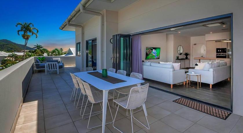 Superior Luxury Apartment in the City photo