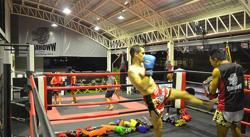 Bangkok 3 Howw Hostel at Sukhumvit 21 2-Star Hotel suite