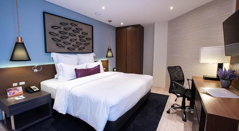 Imagen de Habitación Adagio Deluxe con cama extragrande (Adagio Deluxe King Room) 0