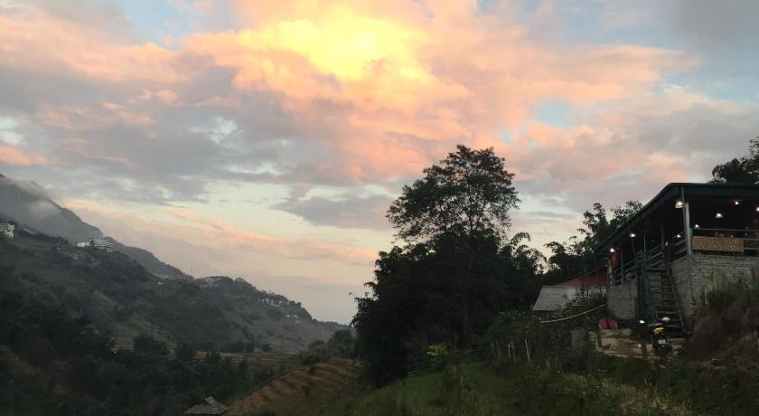 Terraced H'mong Homestay