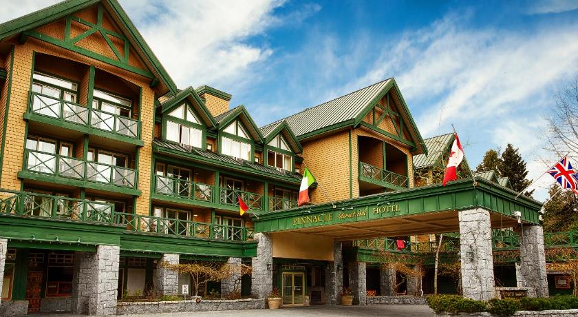 Pinnacle Hotel Whistler