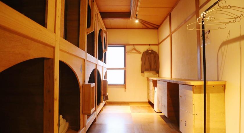 Bunk Bed in Mixed Dormitory Room, Y Pub & Hostel Tottori in Tottori