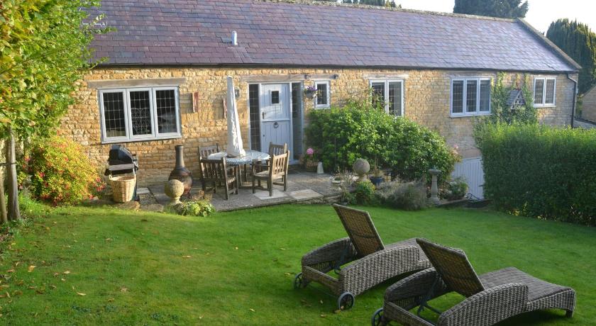 Church Cottage Barn photo