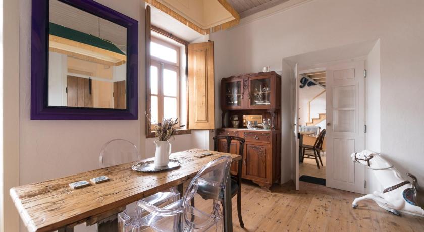 Bohemian Antique Guesthouse — Hotel in Odeceixe