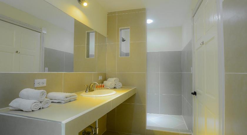 Image of Deluxe Twin Room 2