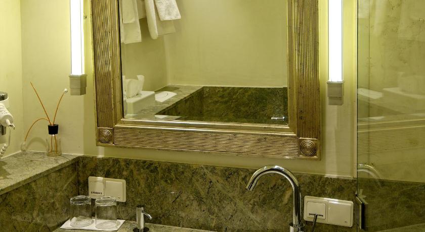 Landhotel Zum Baren photo
