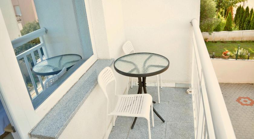 Apart-pansion Promajna photo