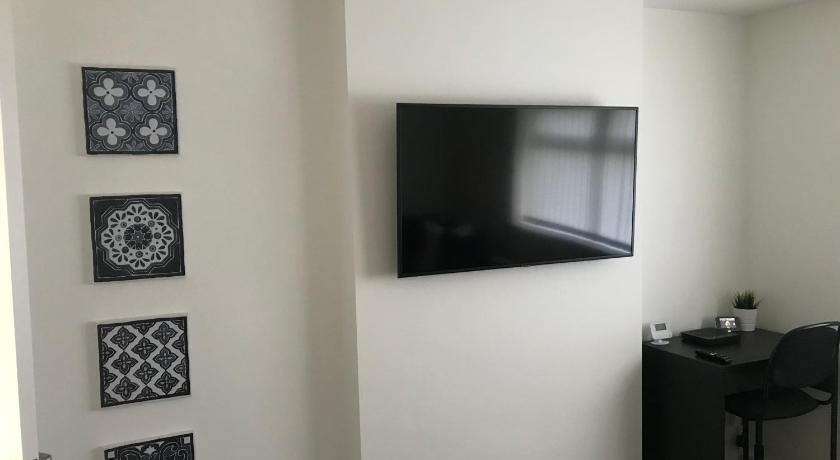 Property Hunter 25 photo
