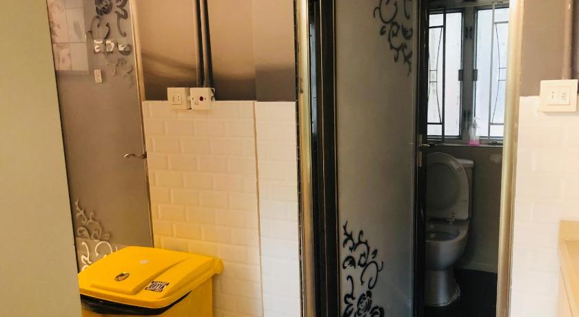  Hi Backpackers (Hong Kong Hostel Group)