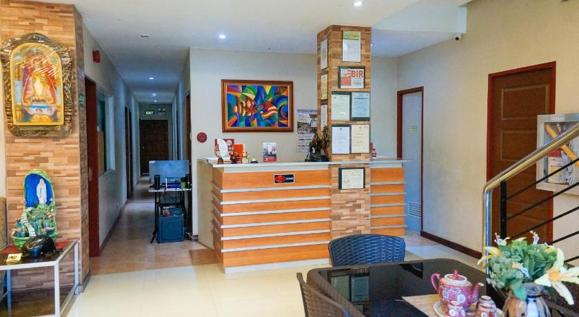 세부 레드도어즈 니어 탈리사이 디스트릭트 하스피털 (RedDoorz near Talisay District Hospital) 1성급 호텔 로비