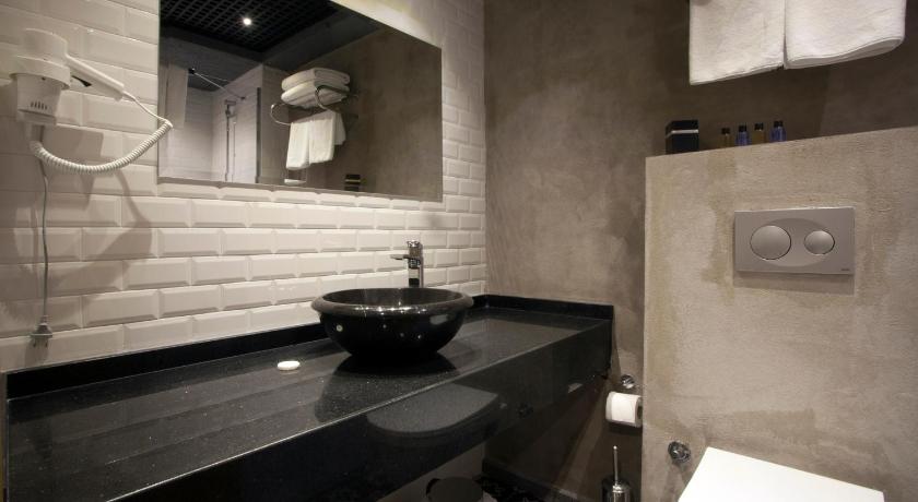 Immagine di Camera Familiare (Family Room) 3