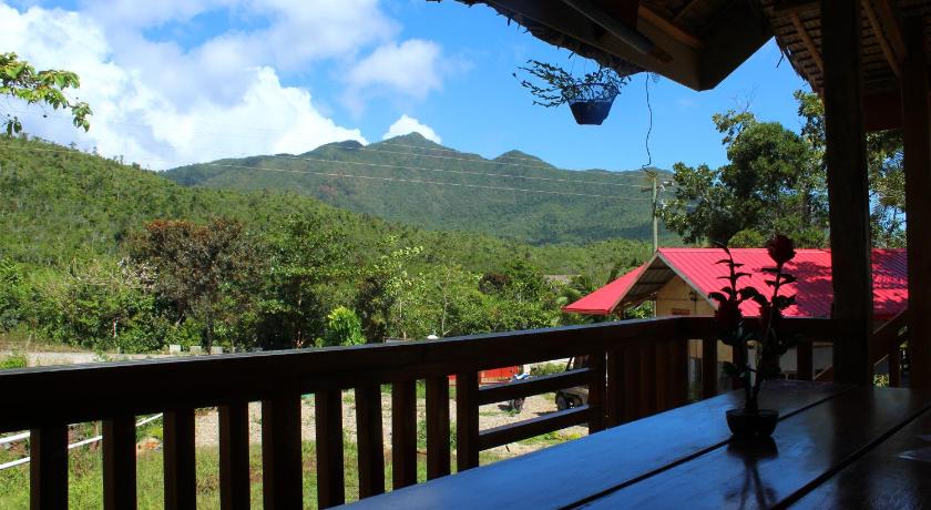 B&R Hostel Nagtabon photo
