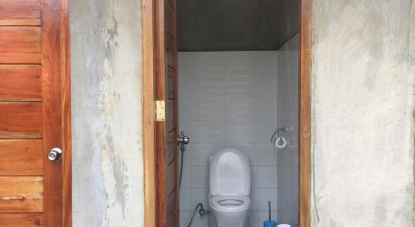 B&R Hostel Nagtabon photo