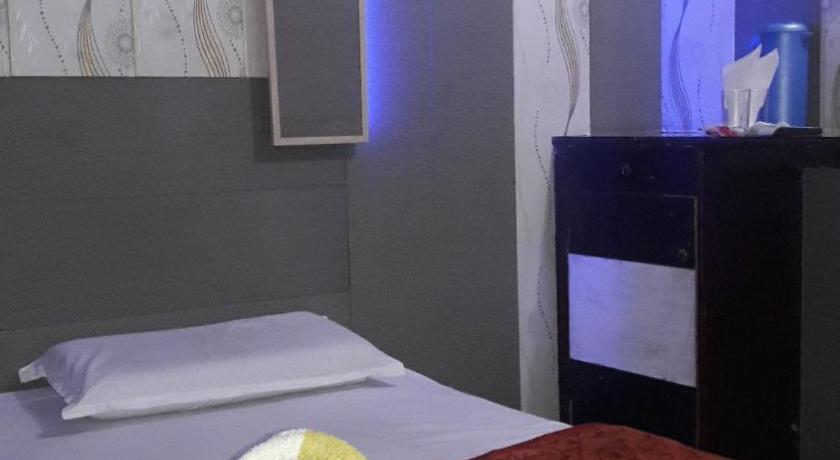 Hotel Shehnaz Inn photo