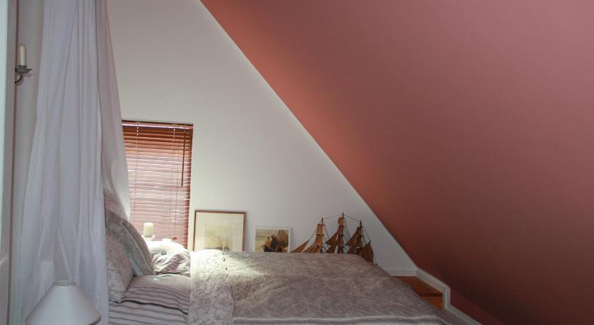 Image of Cottage 9