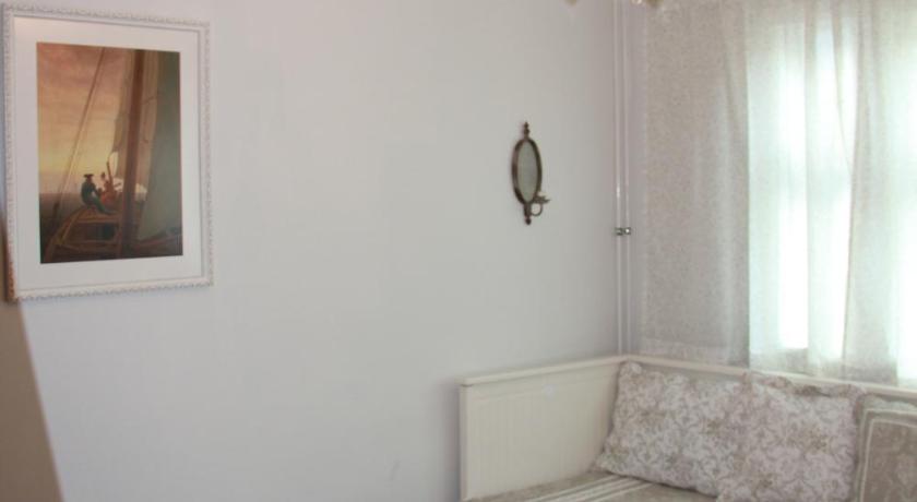 Image of Cottage 8