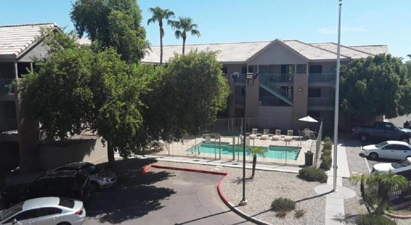 InTown Suites Extended Stay Phoenix AZ - Gilbert photo