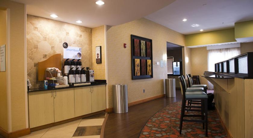 Holiday Inn Express Hotel & Suites Atlanta East - Lithonia