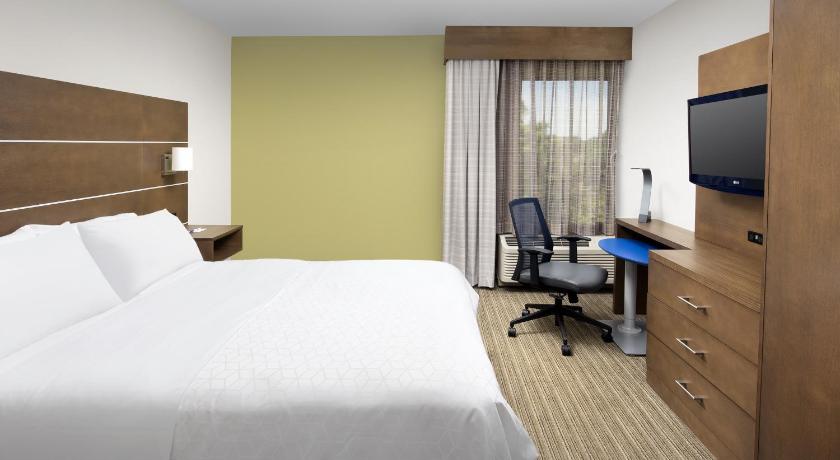 Holiday Inn Express Andover North - Lawrence