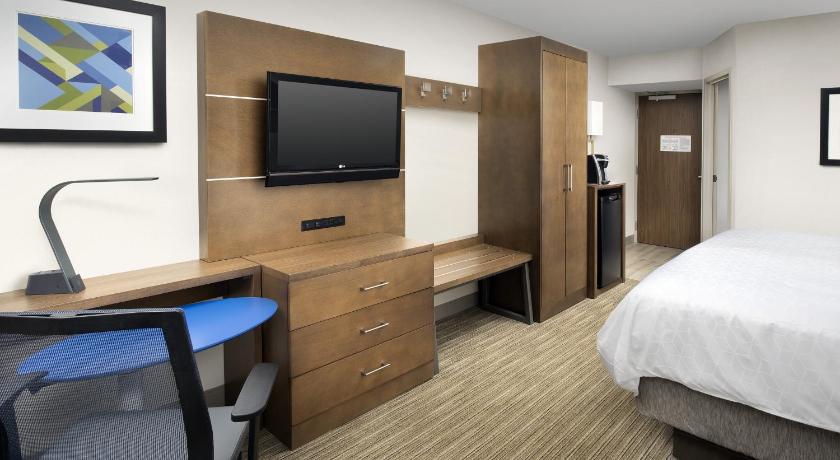 Holiday Inn Express Andover North - Lawrence