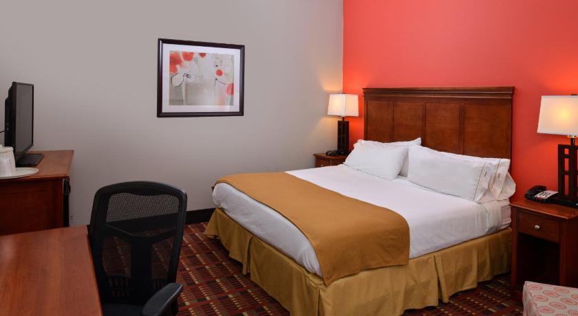 Holiday Inn Express Crestwood