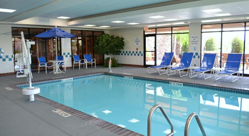 Holiday Inn Express & Suites Bozeman West