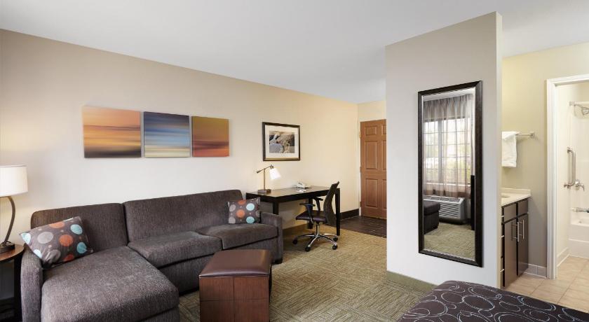 Staybridge Suites Glenview