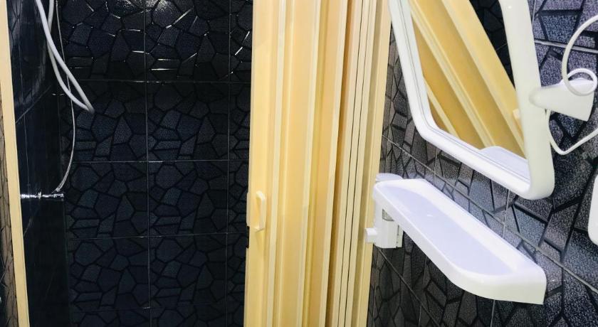 Harrys residence - image 15