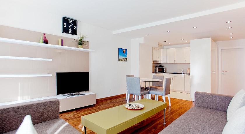 Premium Apartments by Livingdowntown photo