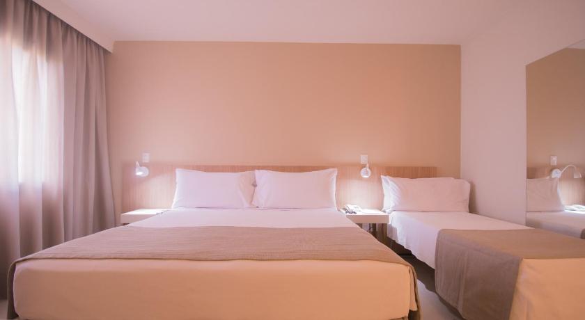 Image of Superior Room 7