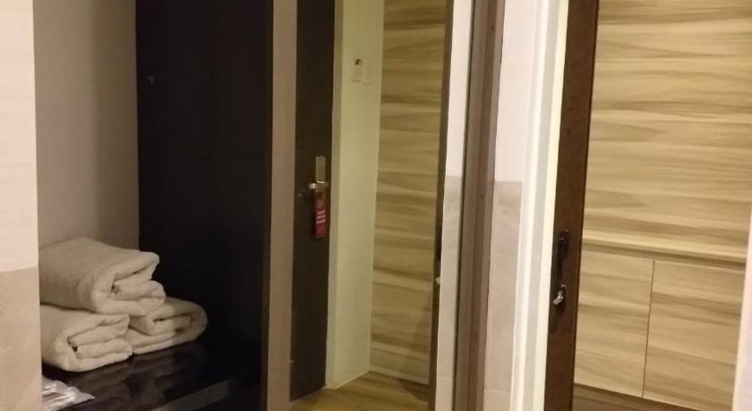 Image of Two-Bedroom Suite 9