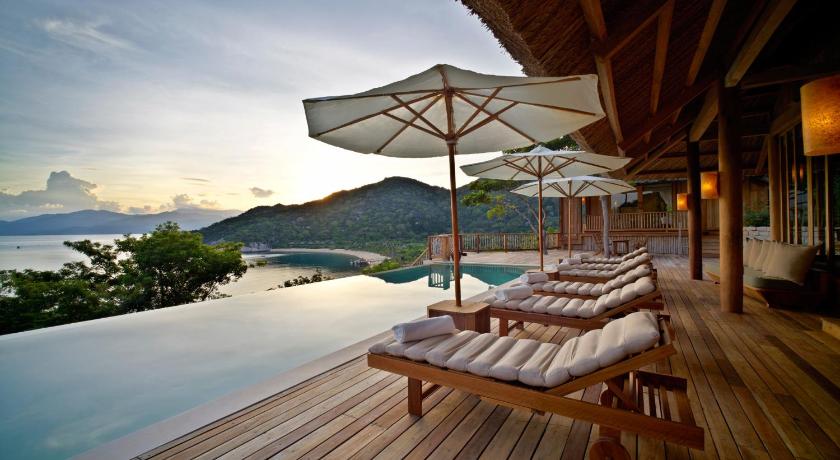 Image of Three-Bedroom Hilltop Villa with Private Pool 3
