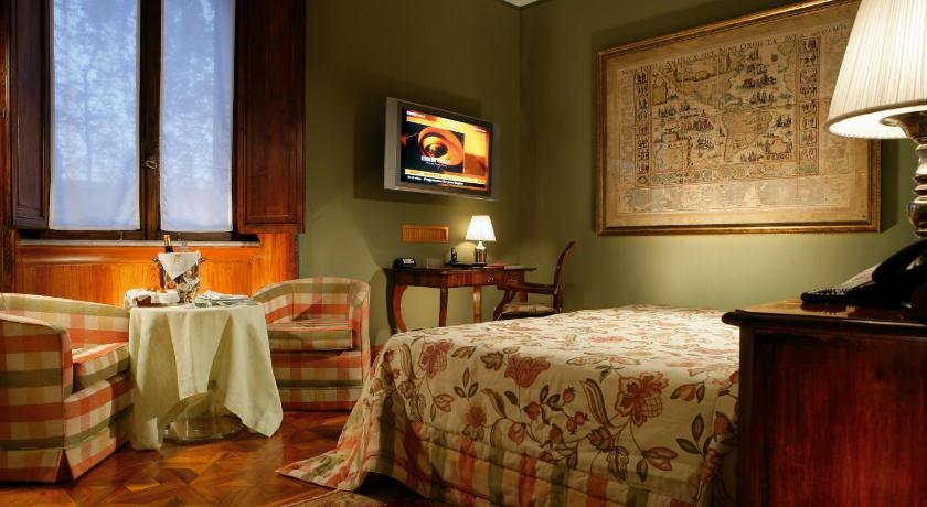 Image of Grand Deluxe Suite 10
